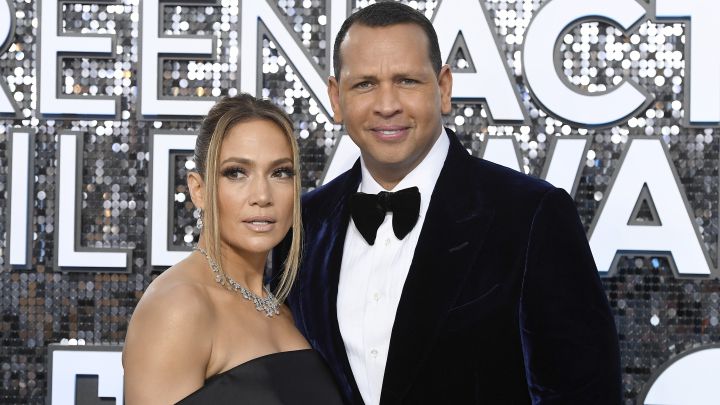 Jennifer López y Alex Rodríguez anuncian que siguen juntos a pesar de rumores