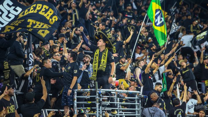 El conjunto de la MLS envió un mensaje especial a sus familiares y amigos después de que el fiel aficionado falleciera a causa de Covid-19.