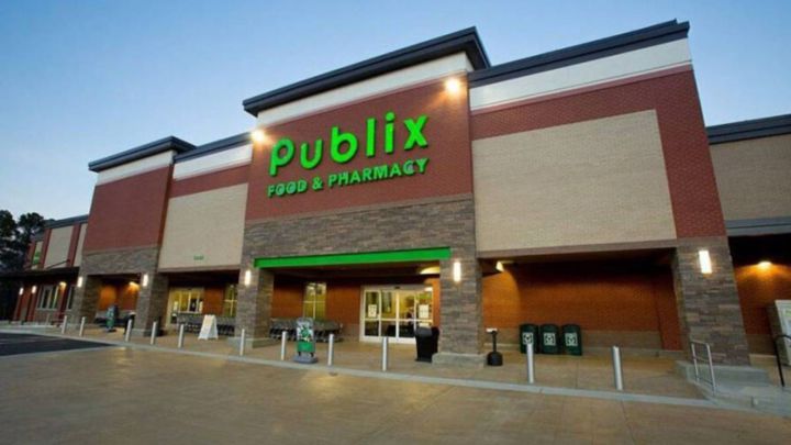 Atlanta: Detienen a hombre con 5 armas dentro de una tienda Publix