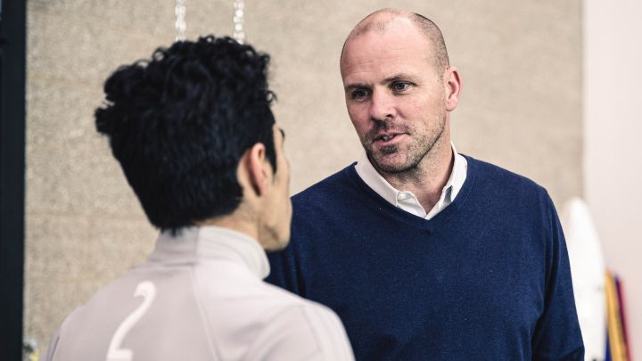 Craig Waibel visitando las instalaciones de Seattle Sounders