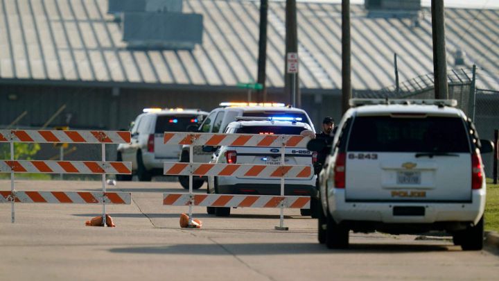 ¿Quién es el sospechoso identificado en el tiroteo en Texas?