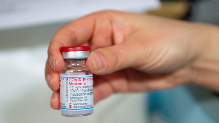 Coronavirus EE.UU: ¿Cuánto dura la vacuna de Moderna?
