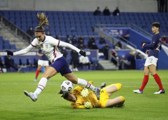 Alex Morgan y Megan Rapinoe dan última victoria a USWNT