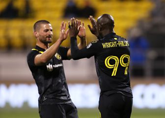 Sin despeinarse, Columbus gana y está en cuartos de final