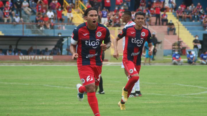 Gullit Peña revela cómo le afecta que lo cataloguen de alcohólico