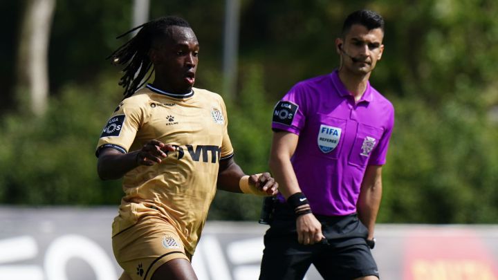 Brighton y Watford se interesan por el hondureño Alberth Elis