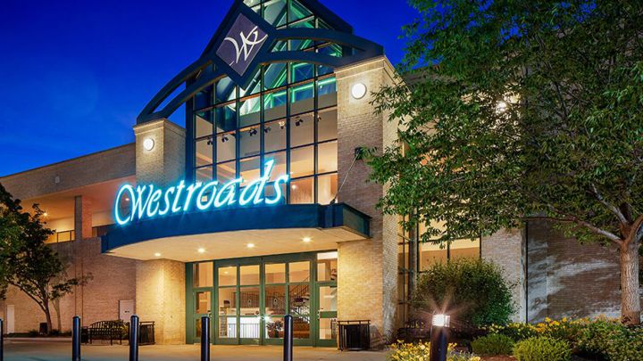 Se registra tiroteo en Westroads Mall en Omaha, Nebraska