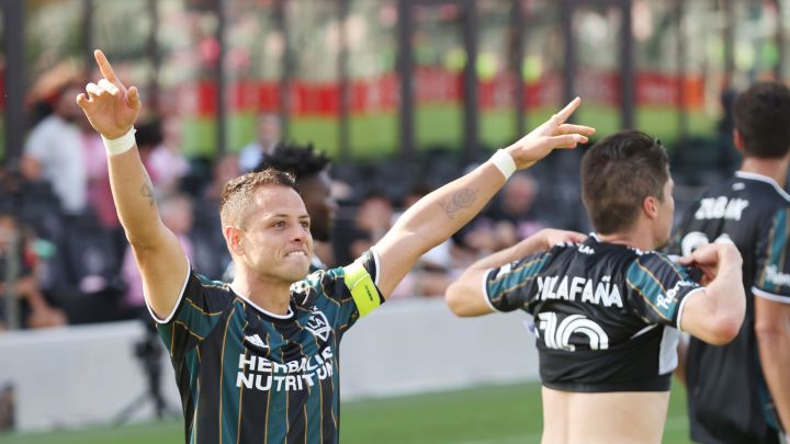 Javier "Chicharito" Hernández celebrando anotación de LA Galaxy en primer juego contra Inter Miami.