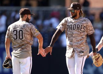 Padres evitan la barrida de los poderosos Dodgers