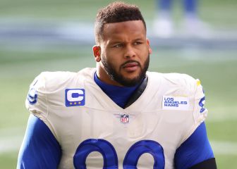 DeVincent Spriggs se disculpa con Aaron Donald