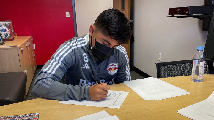 New York Red Bulls hace oficial el fichaje de Frankie Amaya