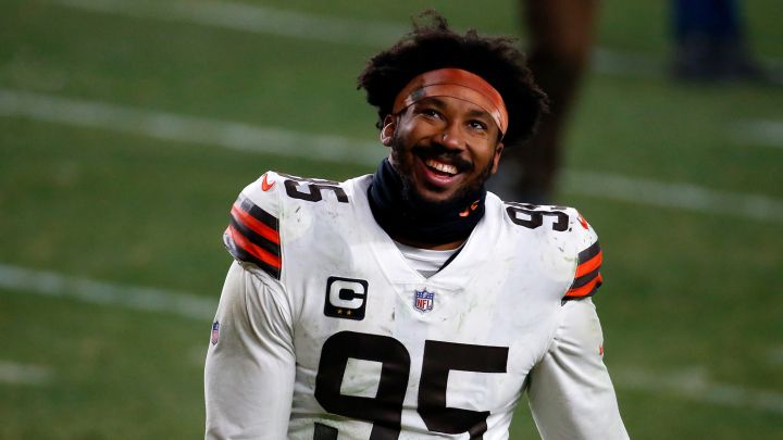 Myles Garrett con los Browns
