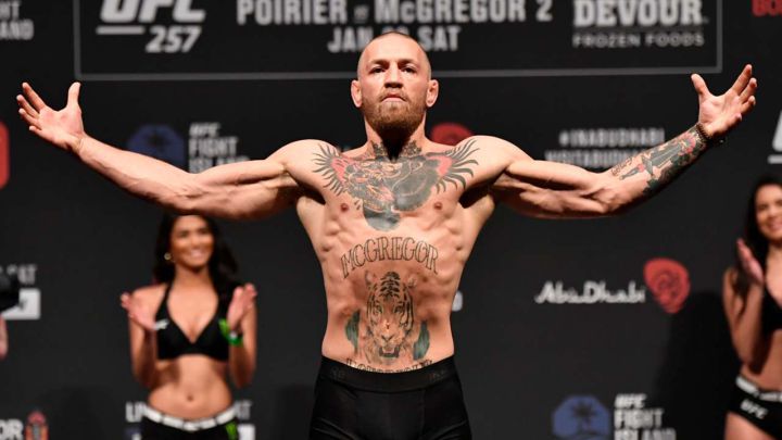 McGregor compró el pub en donde golpeó a un hombre y prohíbe entrada a periodista