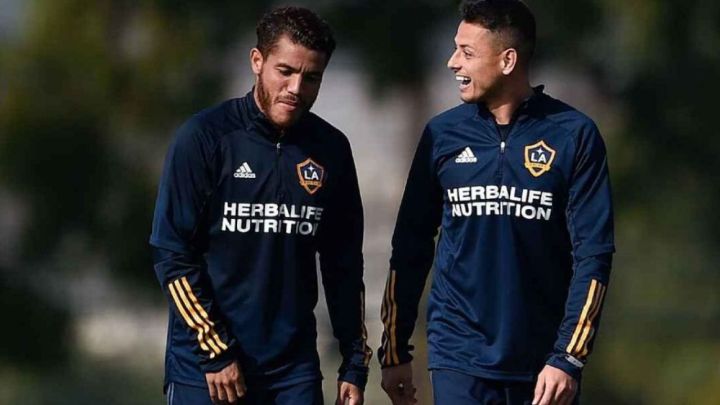Chicharito y Jona Dos Santos no tendrían problema para jugar ante Seattle Sounders