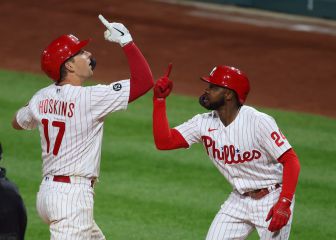 Phillies caen ante los Mets con controversia en la 9a entrada