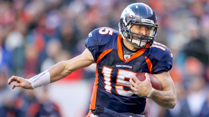 Tim Tebow con los Broncos