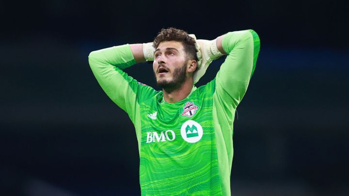 La extraña jugada de Toronto que pudo costarles el partido