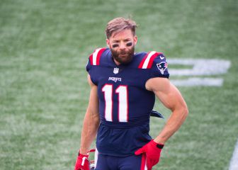Julian Edelman le dice