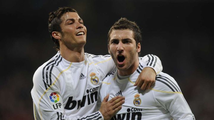 Higuaín sobre su paso por el Real Madrid: "Capello me hizo debutar en un equipo lleno de monstruos"