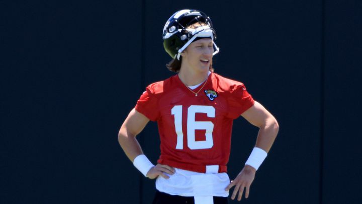 Trevor Lawrence con los Jaguars