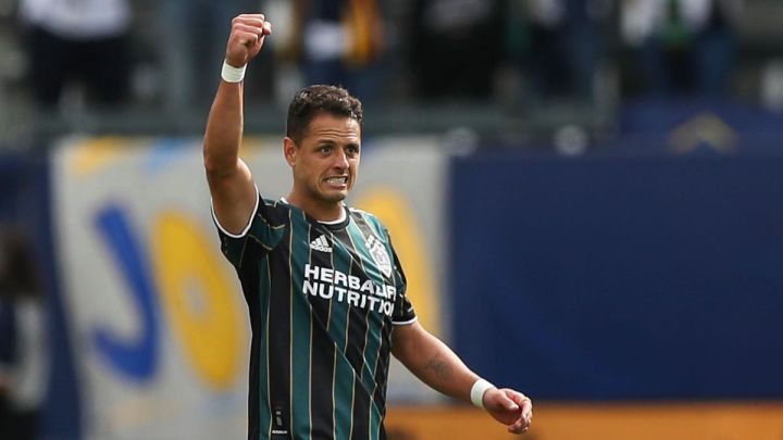 Almeyda reconoció el momento goleador de Chicharito