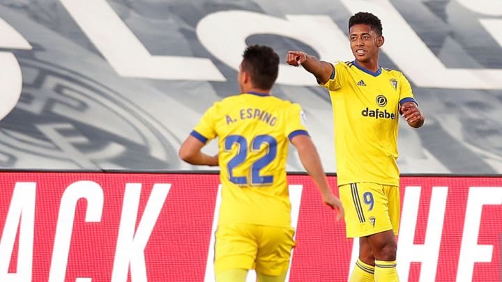 Anthony "Choco" Lozano celebrando el gol de la victoria de Cádiz ante Real Madrid en el Estadio Di Stéfano.
