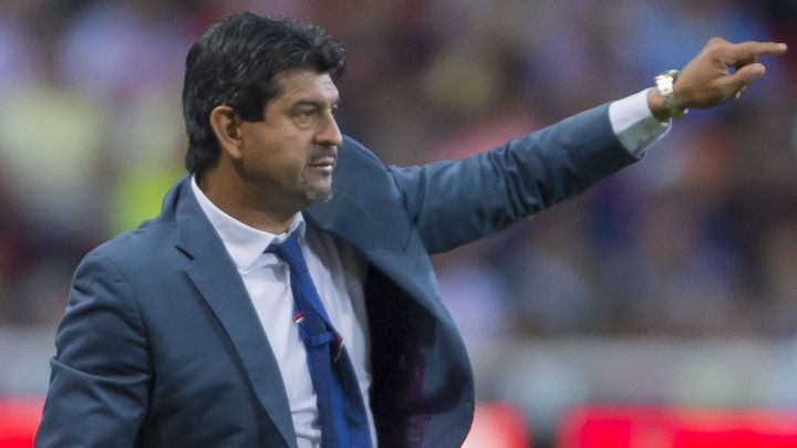 Cardozo dirigirá por primera vez en el fútbol centroamericano.