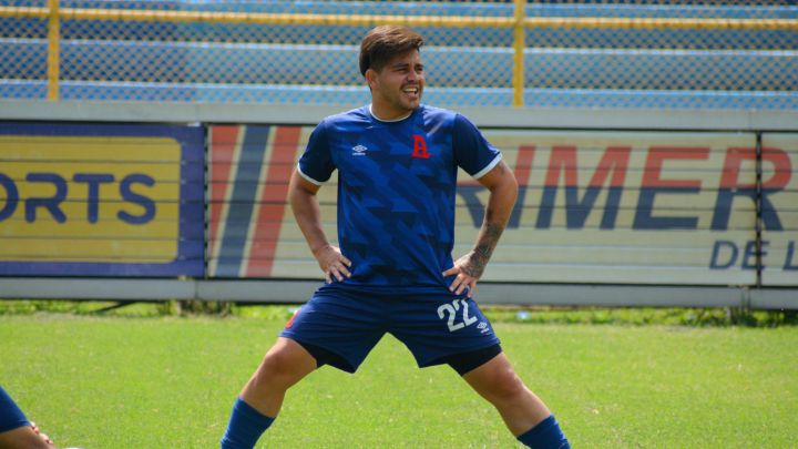 Rodolfo "Fito" Zelaya en entrenamiento de Alianza desde el Cuscatlán.