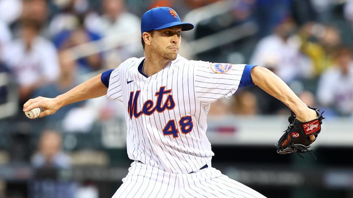 Jacob deGrom reescribe la historia en cada apertura