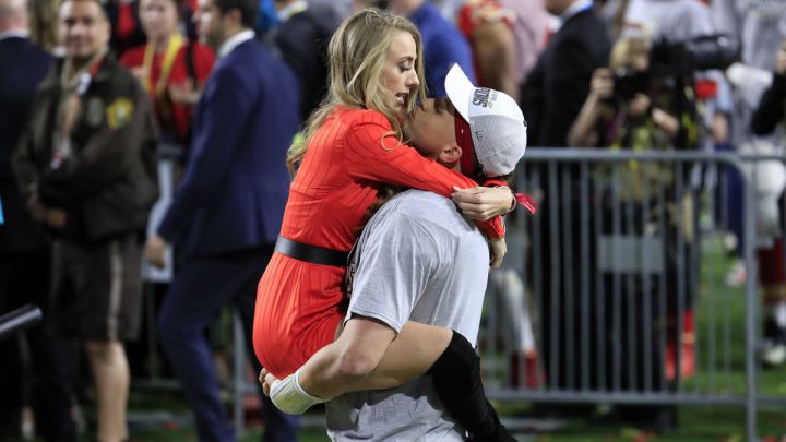 Patrick Mahomes y Brittany Matthews revelan primeras fotos de su hija