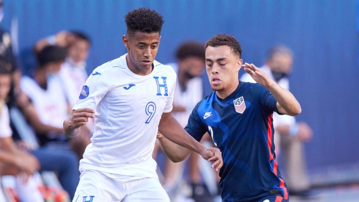 Honduras gestiona disputar partido eliminatorio ante USA con público