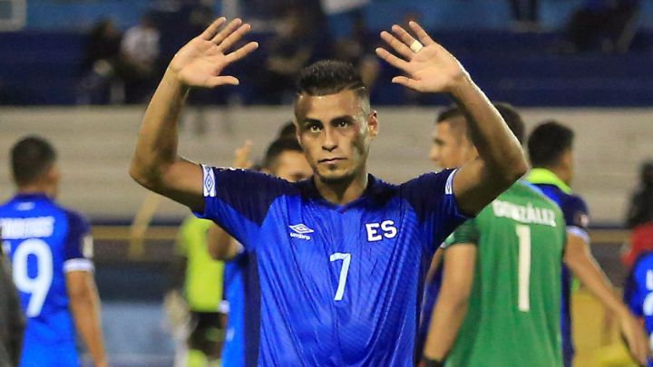 Hugo Pérez: "No todos los que vayan a la gira con El Salvador irán a Copa Oro"