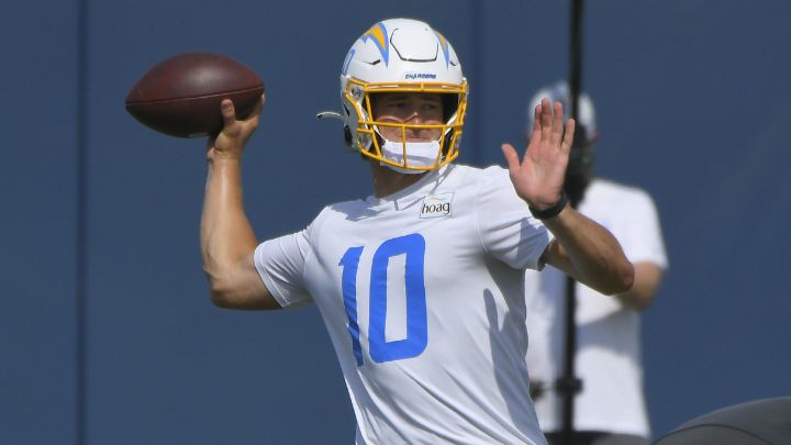 Justin Herbert con los Chargers
