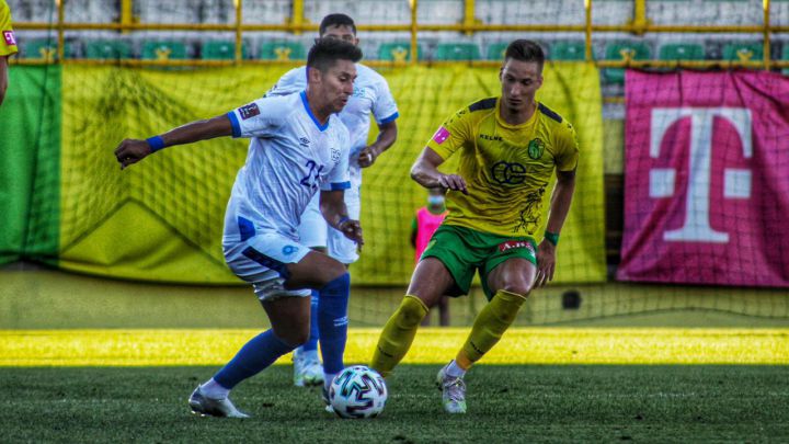Selección de El Salvador enfrenta a NK Istar en Croacia.