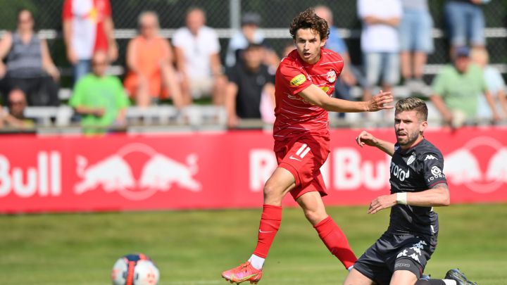 Brenden Aaronson anota ante Mónaco en partido amistoso