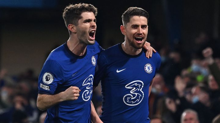 Pulisic felicitó a Jorginho y Emerson por su título en la Euro 2020