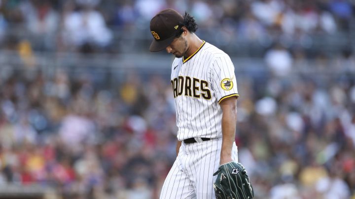 Yu Darvish con los Padres
