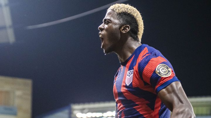 Gyasi Zardes entró de cambio y respondió de inmediato con un gol ante Martinica.