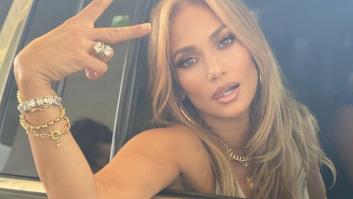 ¡Así reaccionó Jennifer Lopez al ser cuestionada sobre Ben Affleck en vivo!