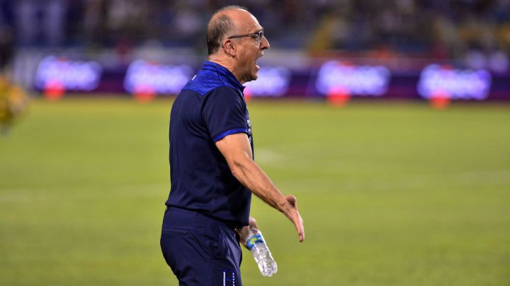 Fabián Coito con la Selección de Honduras