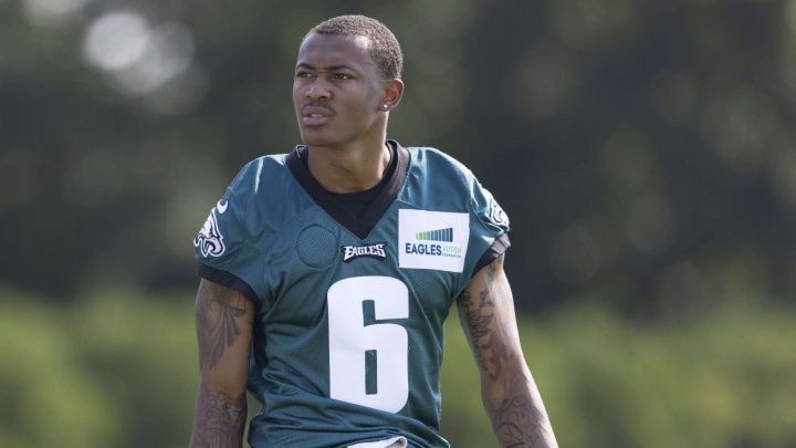 DeVonta Smith con los Eagles