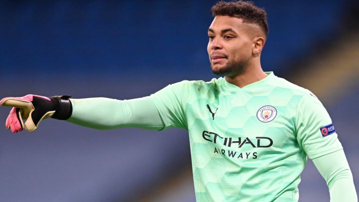 Zack Steffen con Manchester City