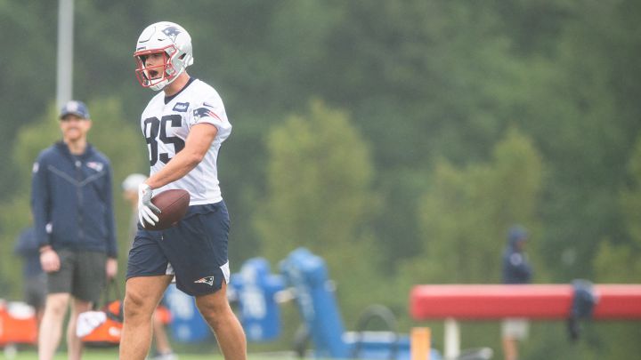 Hunter Henry con los Patriots