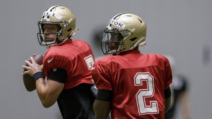 Taysom Hill y Jameis Winston con los Saints