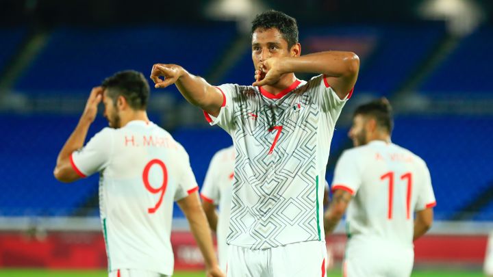 Luis Romo celebra su gol de Mexico durante el partido Republica de Corea vs Mexico, Correspondiente a Cuartos de Final del Futbol en los Juegos Olimpicos de Tokio 2020, en el Estadio Internacional de Yokohama, el 31 de Julio de 2021.