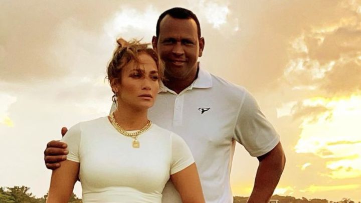 Jennifer Lopez se retira de los negocios que comparte con Alex Rodriguez