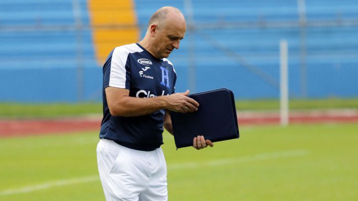 Fabián Coito sabe que será complicado el partido ante El Salvador