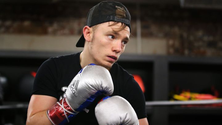 Sunny Edwards, boxeador inglés.