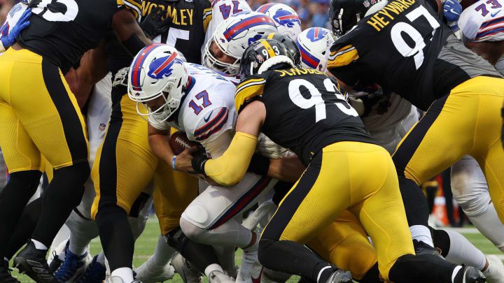 Los Pittsburgh Steelers derrotaron 23-16 a los Buffalo Bills.
