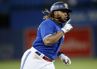 Vladdy Guerrero llega a 45 HR y sueña con la Triple Corona